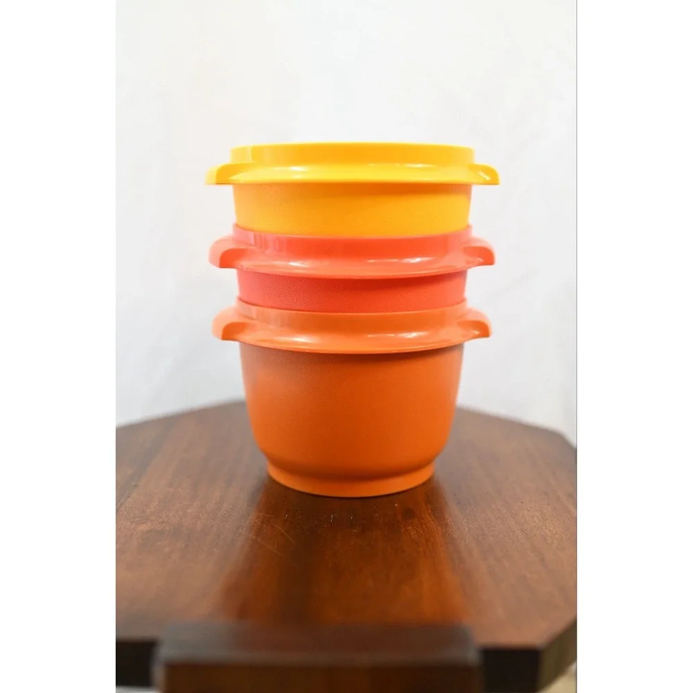 Vintage Tupperware 886 Containers No Lids